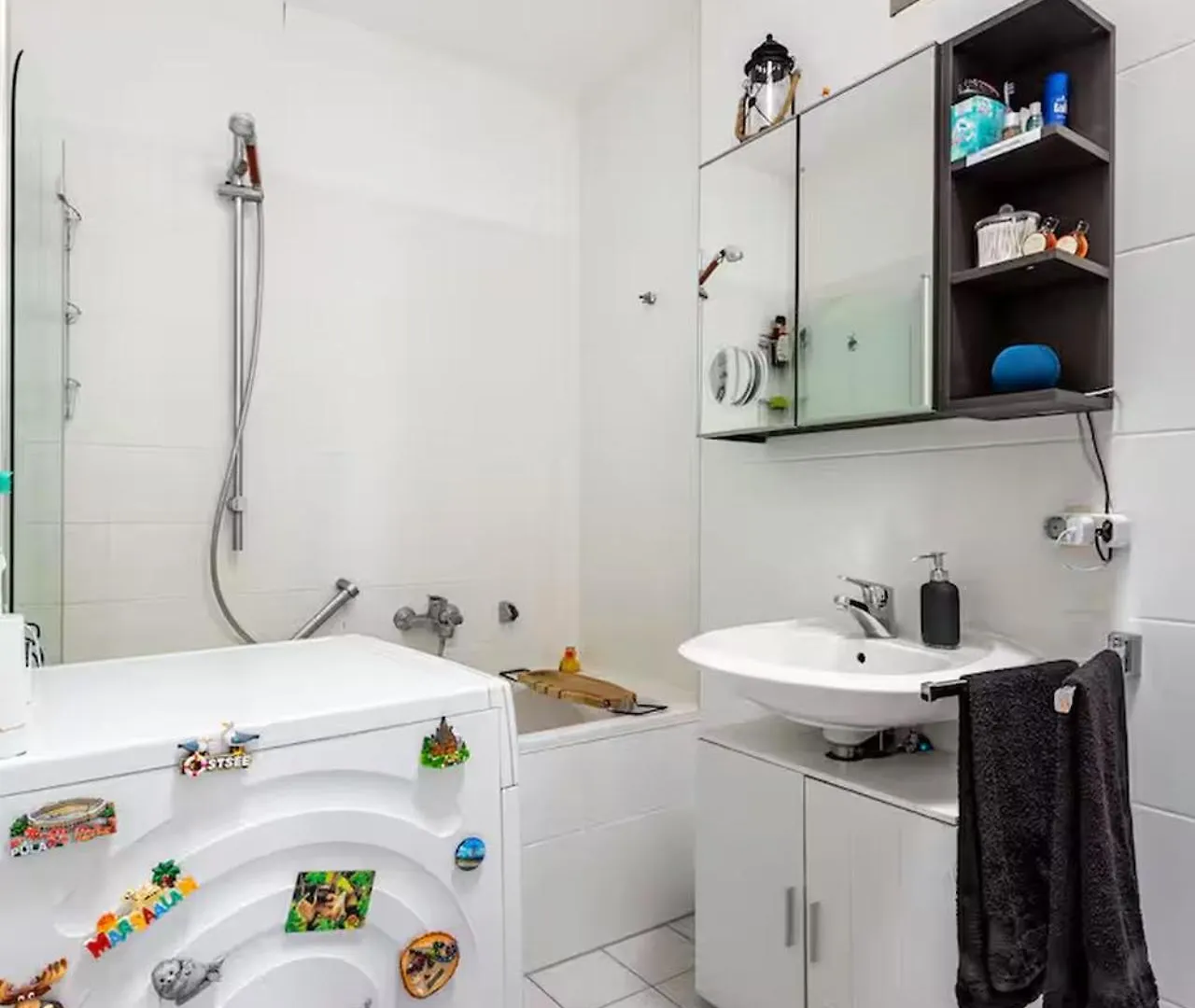 Δωμάτια σε οικογενειακή κατοικία Wolfsbau - Privatzimmer Direkt Im Zentrum, Hbf, Arena, Zoo Λειψία